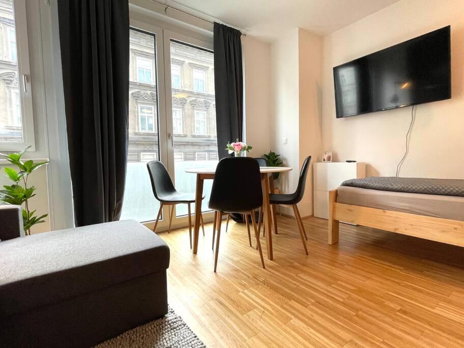 New I Stylish I Modern I Cozy Apartment Vienna Exterior photo